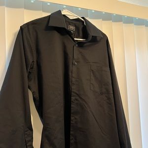 Arrow Black Button Down